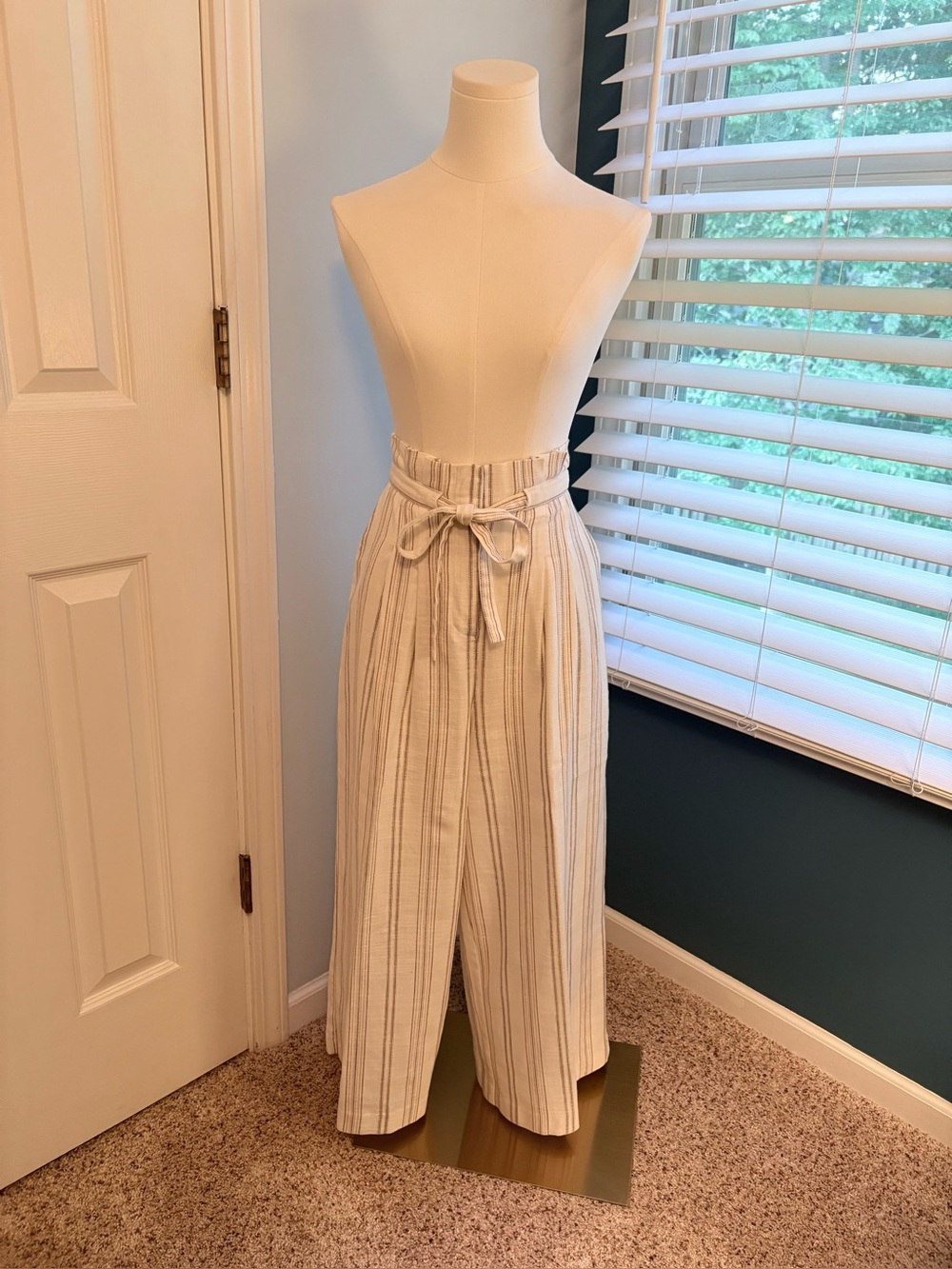 Antonio Melani High-Waist Striped Pants - Cream
